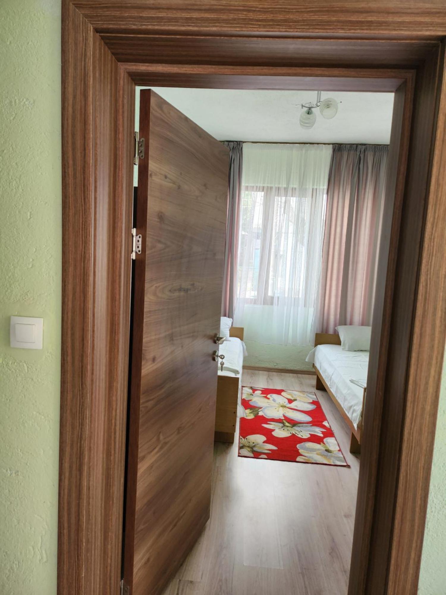Apartment Lachevi Σαντάνσκι Δωμάτιο φωτογραφία